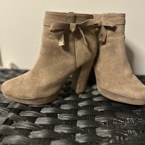 LC (Lauren Conrad) Booties